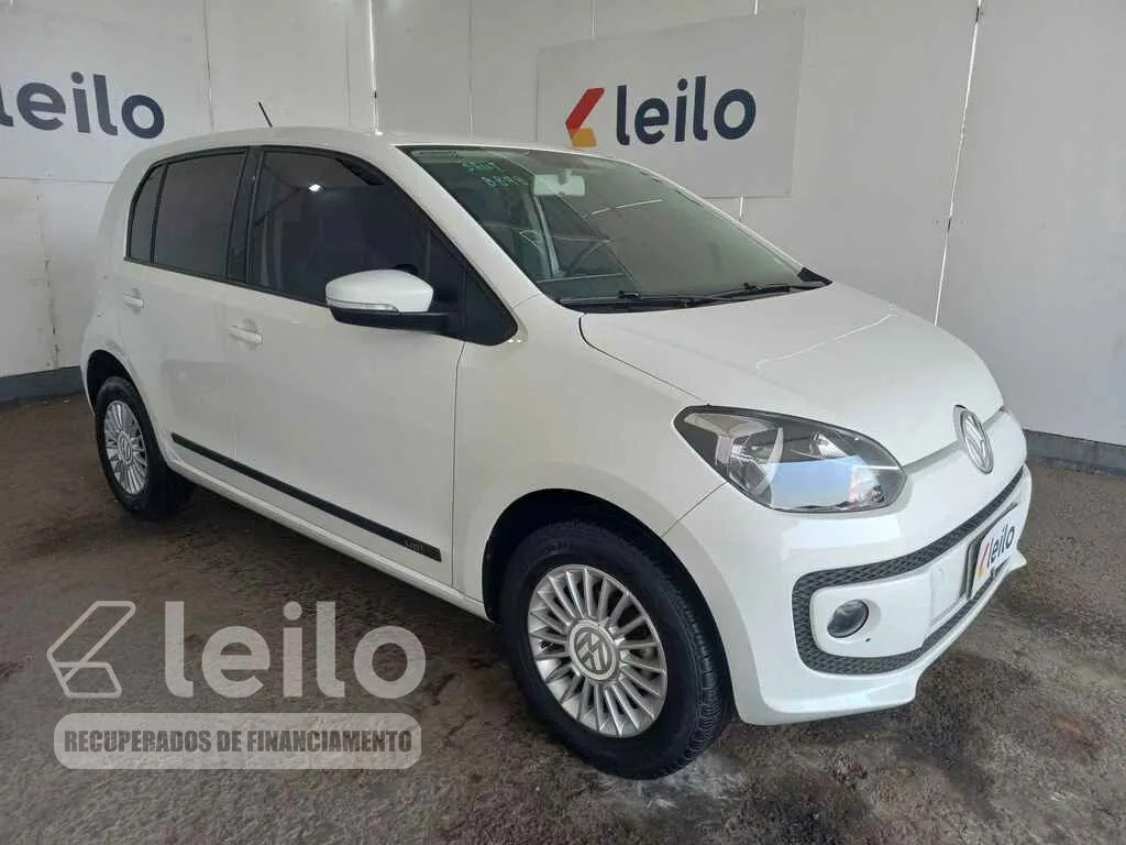 LOTE 001 - VOLKSWAGEN UP MOVE SA 2015