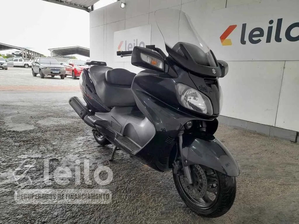 LOTE 007 - SUZUKI JTASUZUKI BURGMAN 650 2014