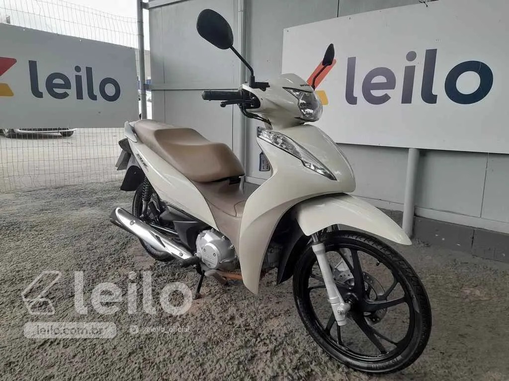 LOTE 019 - HONDA BIZ 125 2023