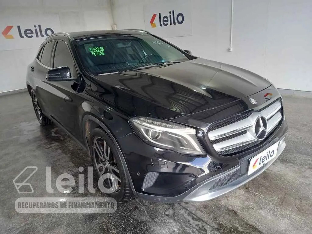 LOTE 007 - MERCEDES-BENZ GLA200 2015 