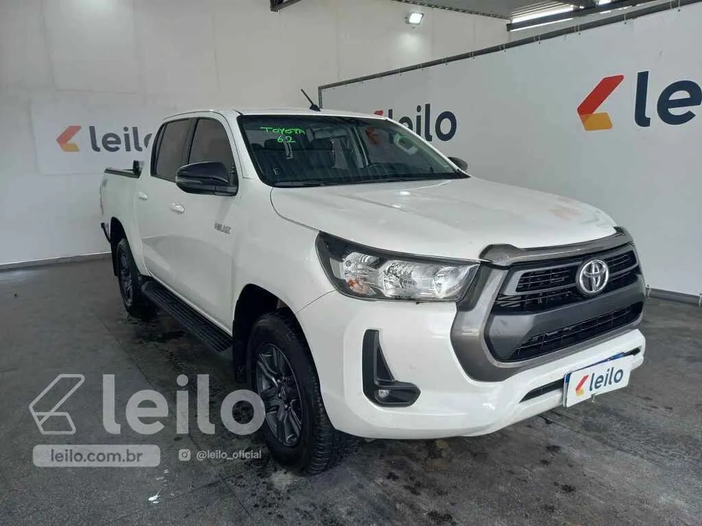 LOTE 017 - TOYOTA HILUX CABINE DUPLA SRA 4FD 2024
