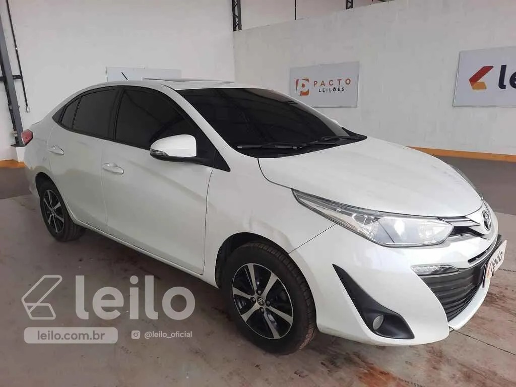 LOTE 018 - TOYOTA YARIS SA XLS CONNECT 2022