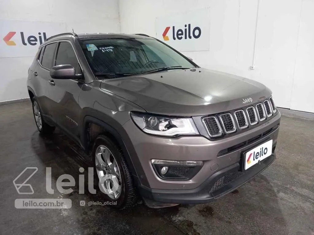 LOTE 040 - JEEP COMPASS LONGITUDE F 2021