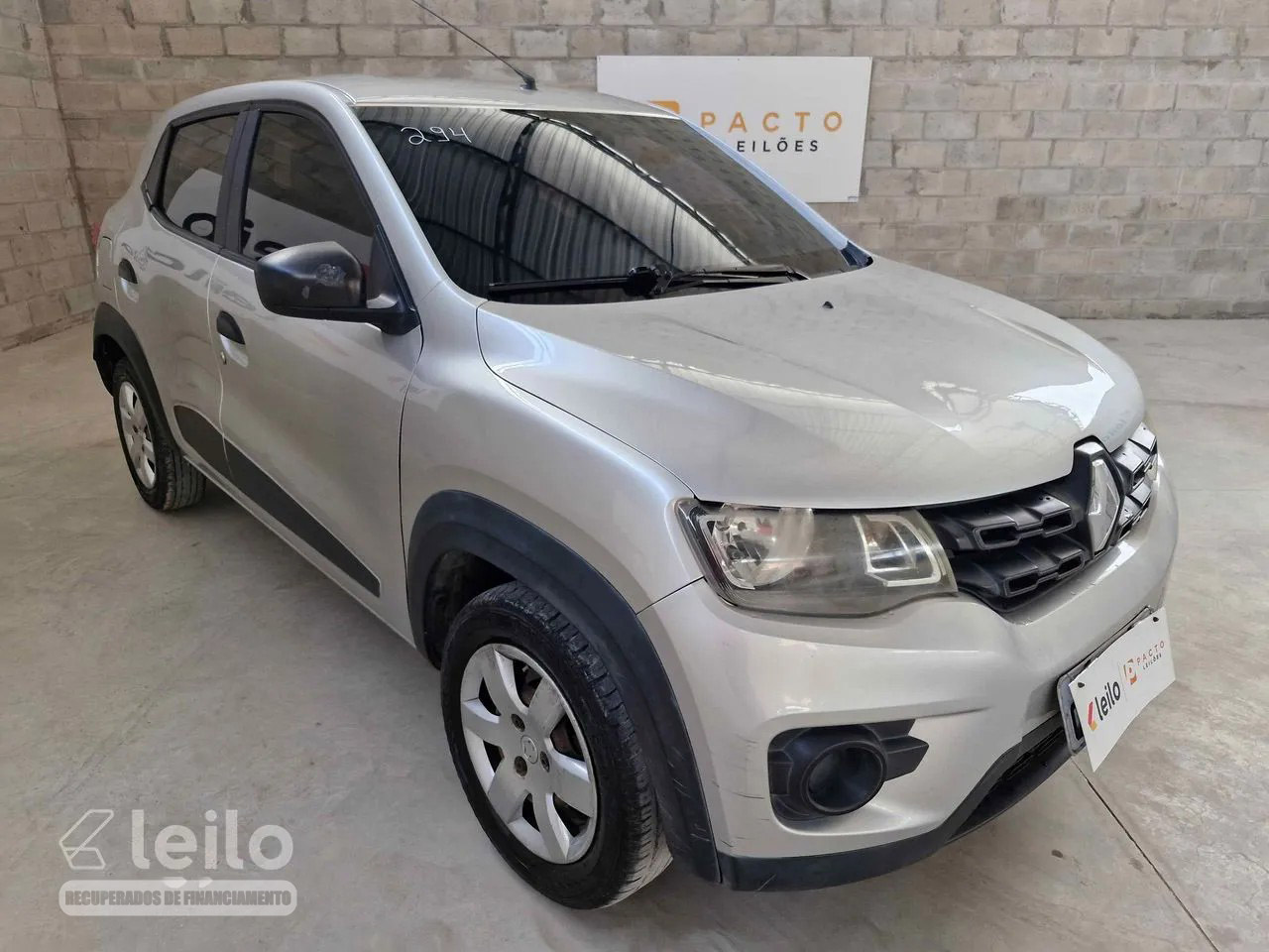 LOTE 010 - RENAULT KWID ZEN 1.0 MECANICO 2018