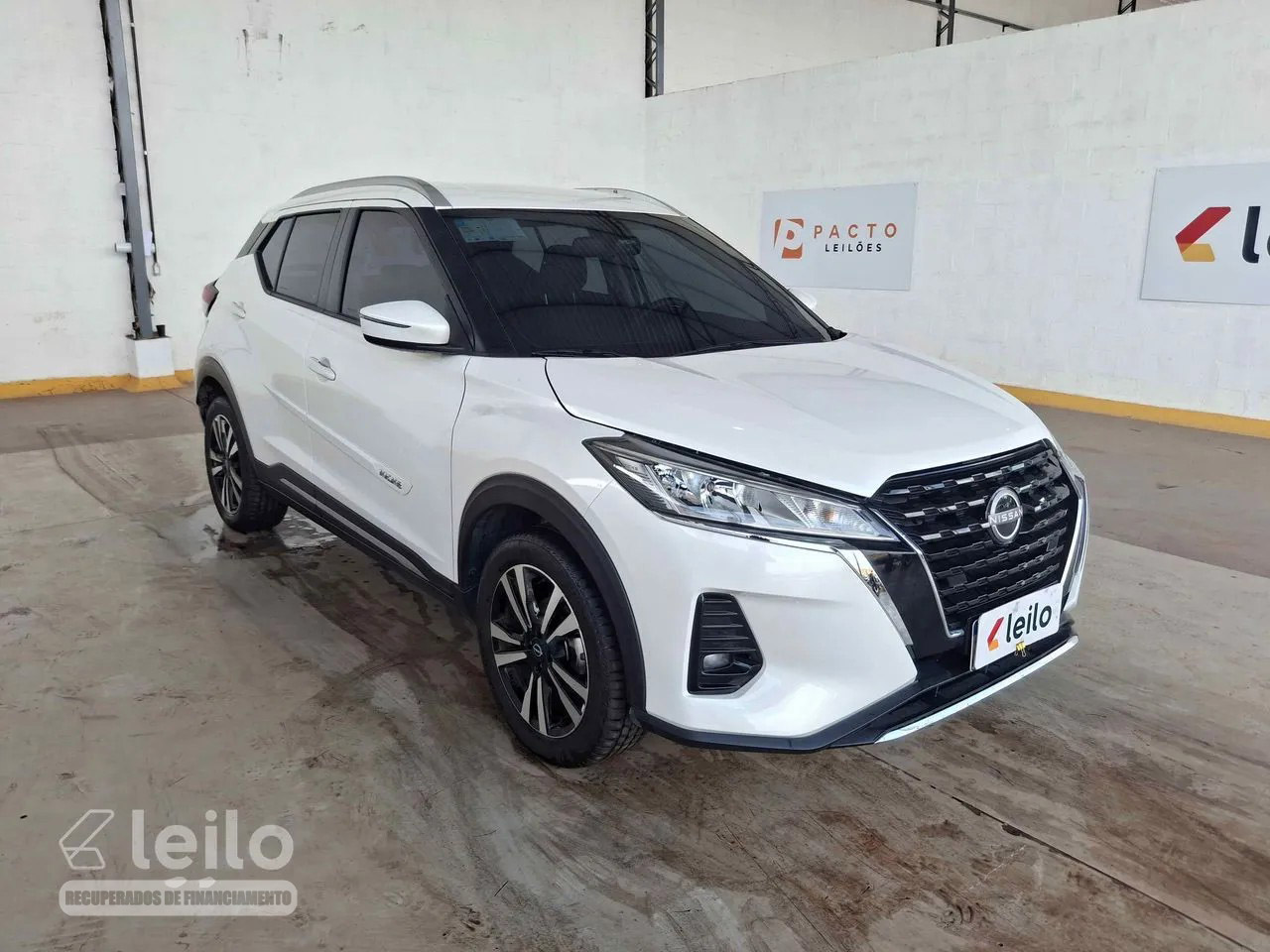 LOTE 031 - NISSAN KICKS ADVANCE 2024