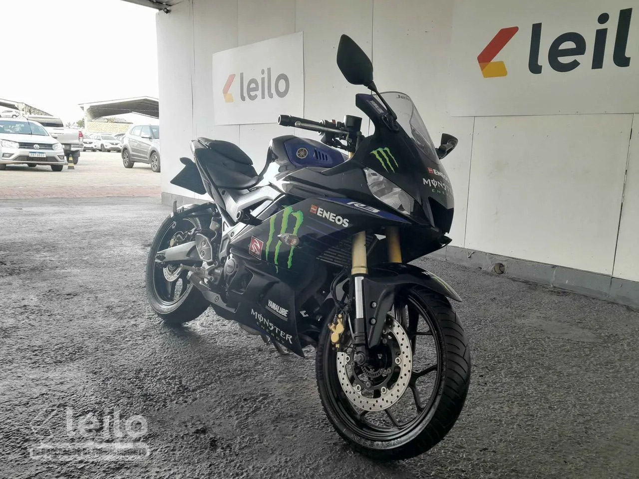 LOTE 004 - YAMAHA YZF R3 MONSTER 2021